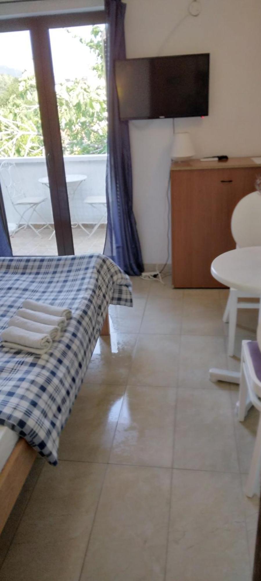 Apartmani Baska S Pogledom Na More Esterno foto